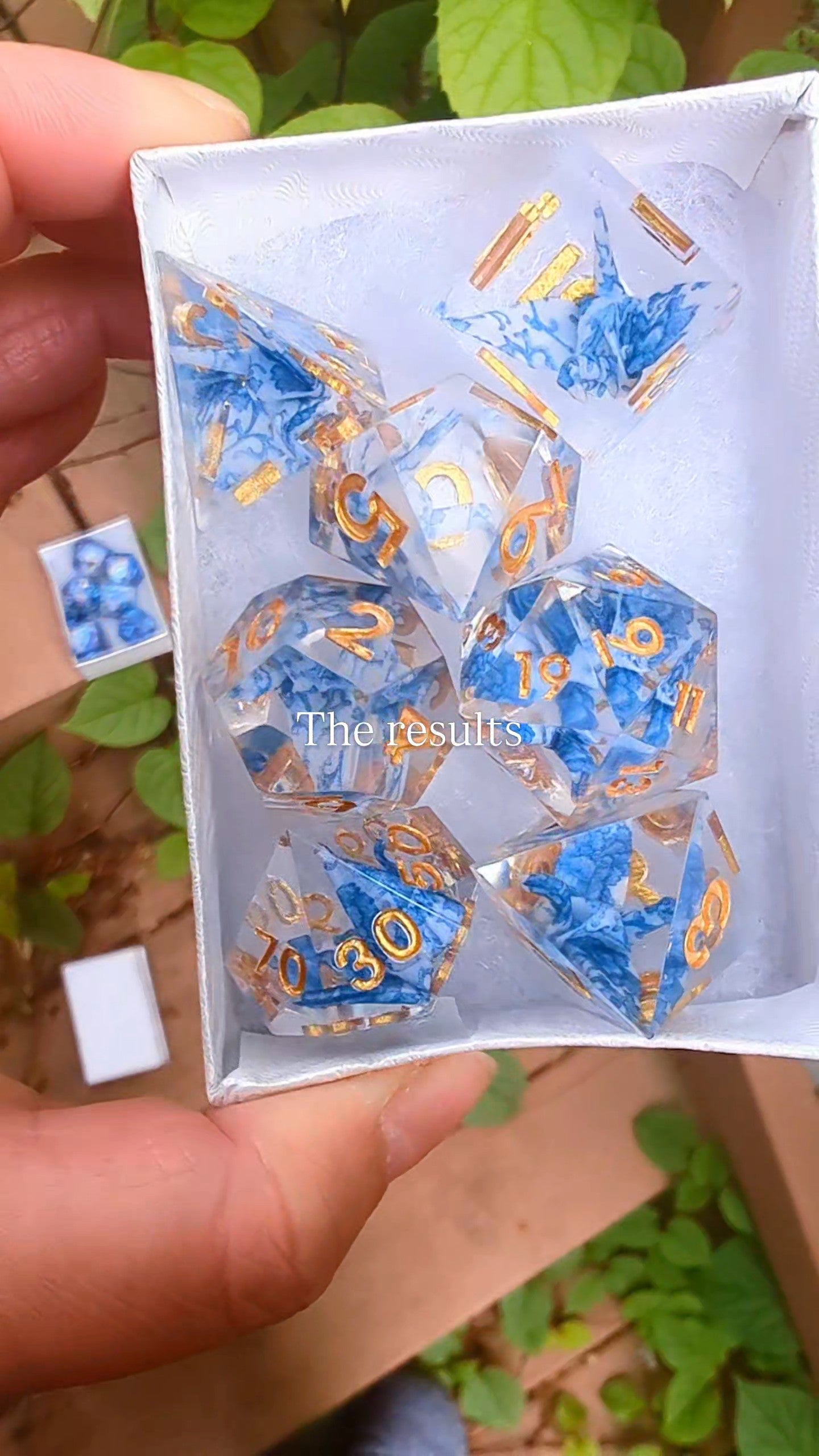 Pre-Order Origami Crane Qing Hua Light Peony Dice Set