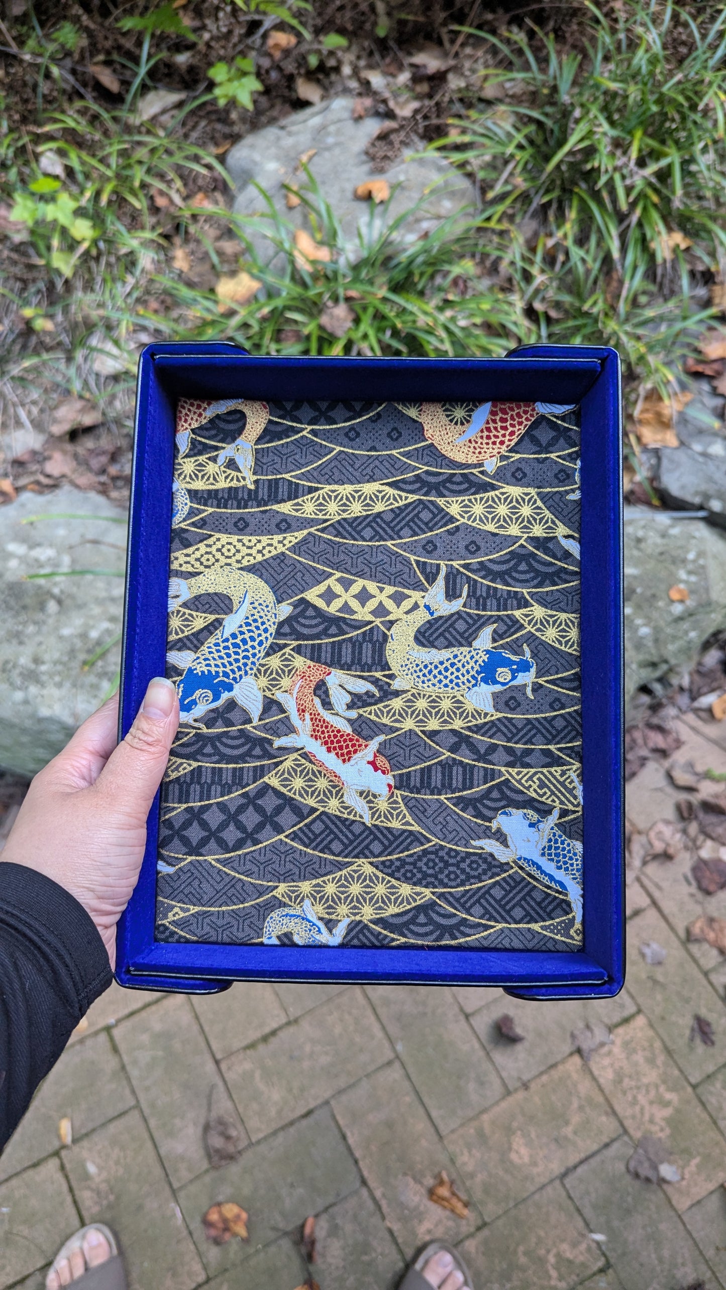 Large Blue Koi Wave Velvet Dice Tray