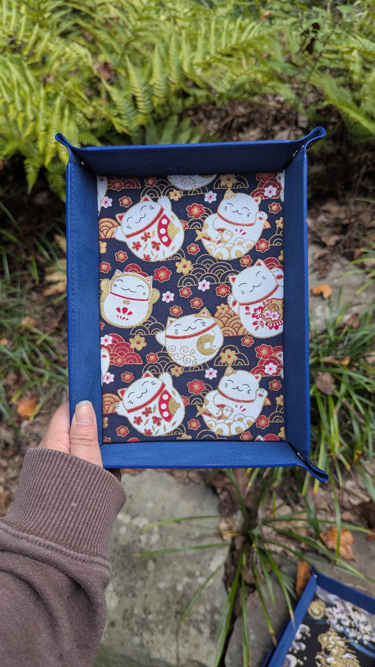 Blue Lucky Cat Velvet Dice Tray