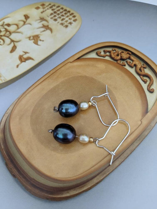 Limited Time: Freshwater Pearl Earrings