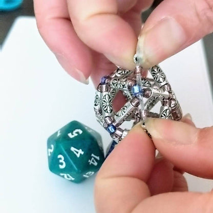 Stretchy removable D20 dice case