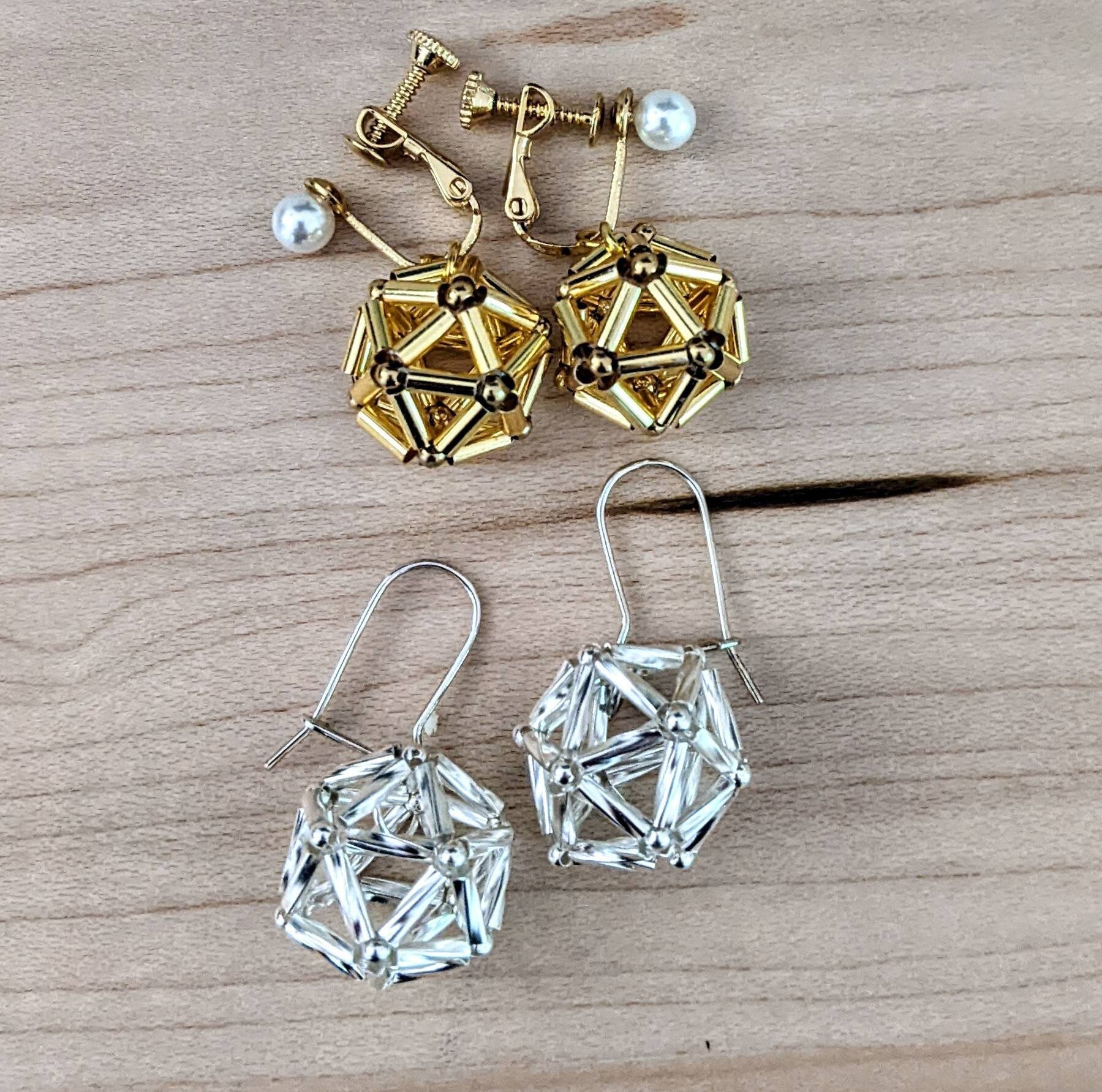 Mini D20 Earrings in Gold Brass