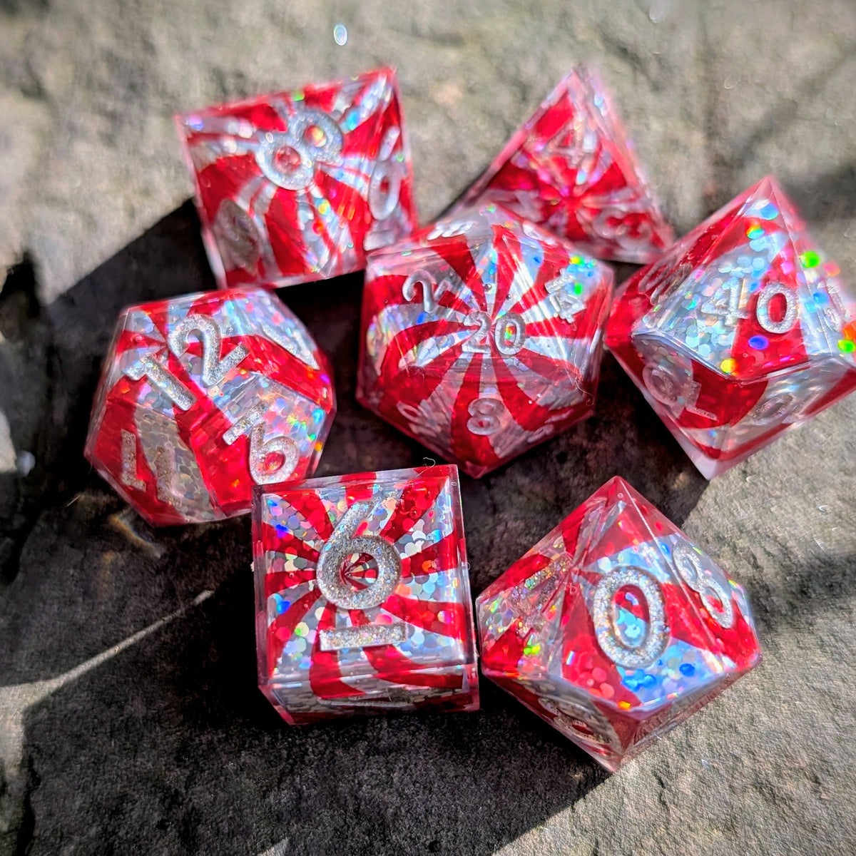 Peppermint Holiday Resin 7pc Dice Set