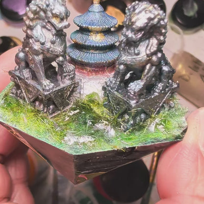 Gold That Can't Be Reached 55mm Diorama Kanji Chonk