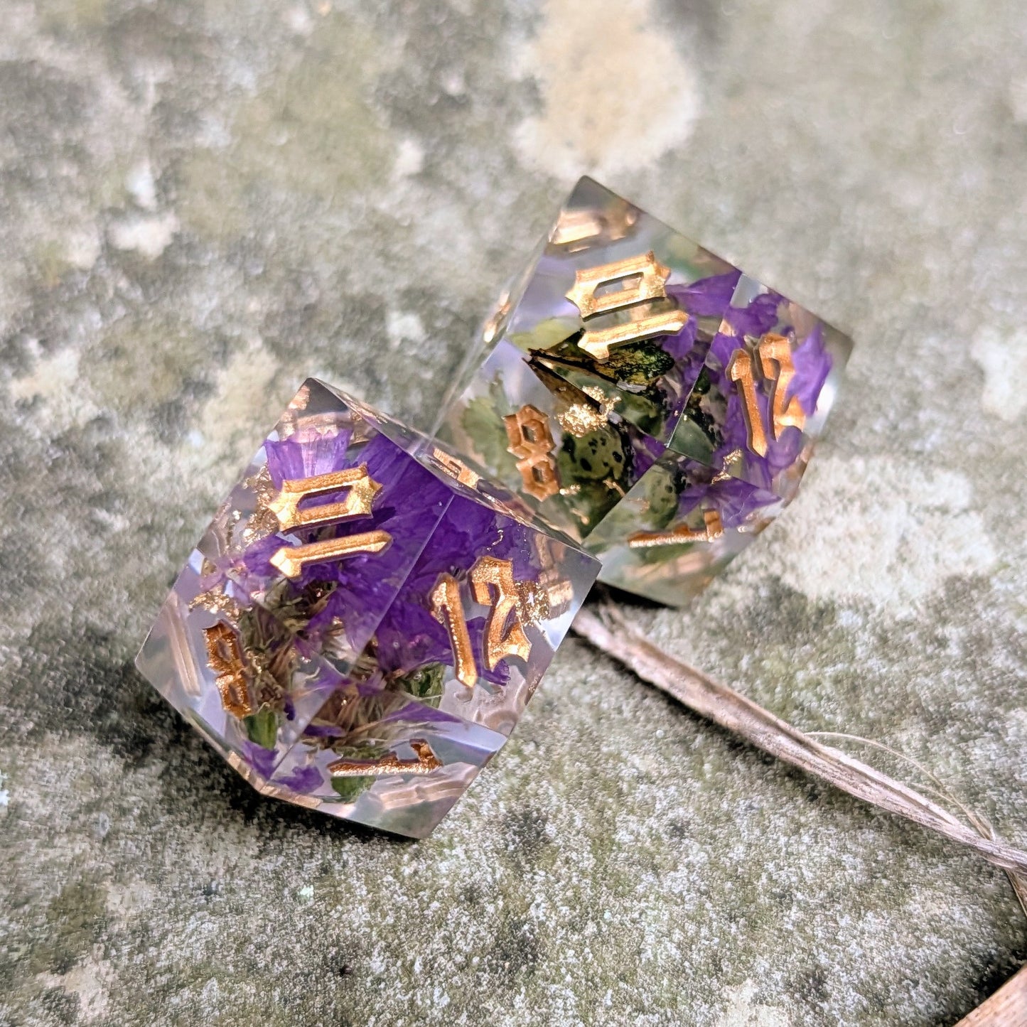 Amethyst Garden Single D12