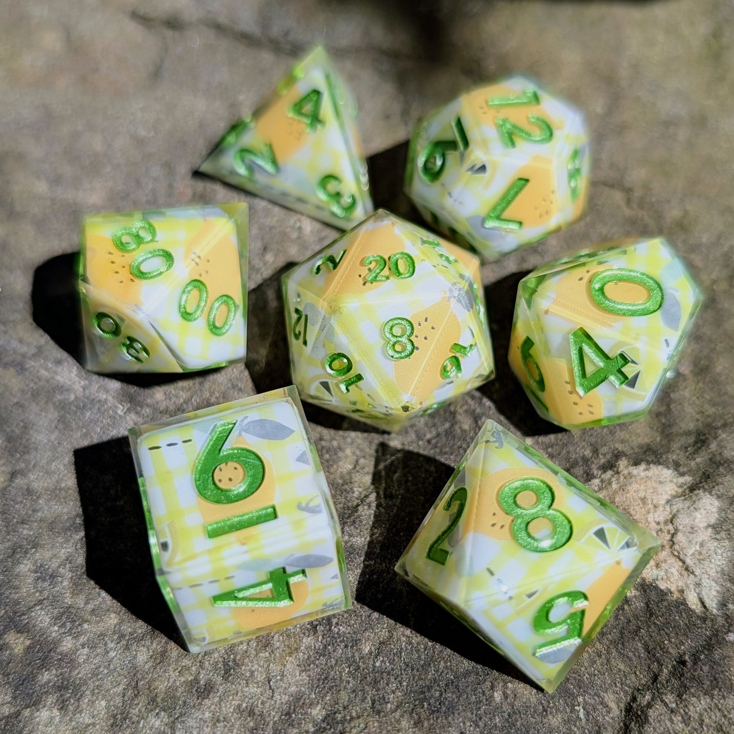 Lemon Fresh 7pc Dice Set