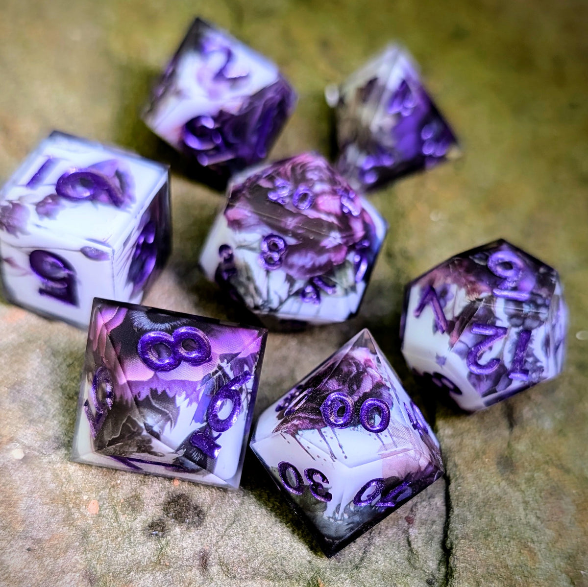 Leaking Memories 7pc Dice Set