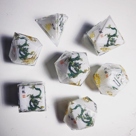 Chinesse Dragon Painting Dice Set