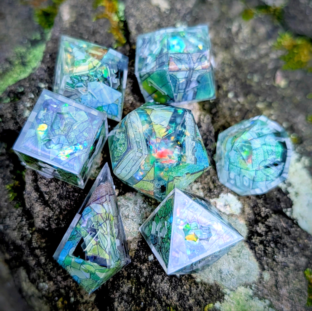 Fragmented Fae Cathedral Alt Shaped 7pc Dice Set
