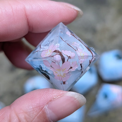 Yuki Onna Artist Collab 7pc Alt Shaped Dice