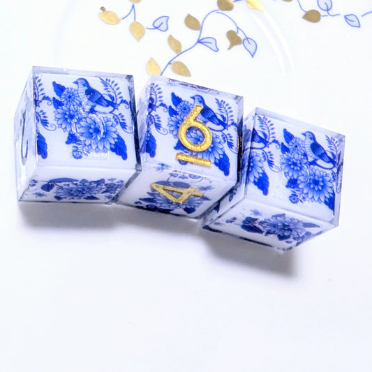 Single D6 in Qing Hua Bird Flower