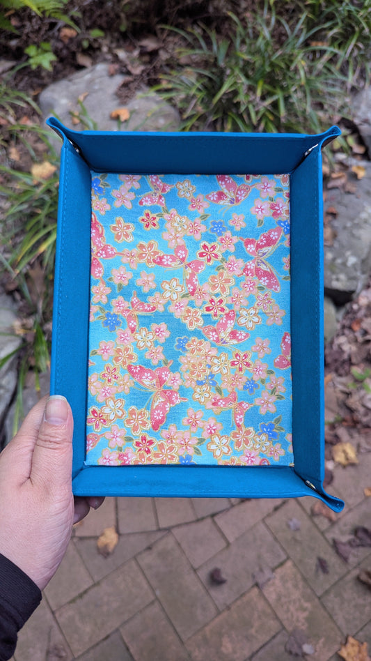 (flaw)Light Blue Sakura Butterfly Velvet Dice Tray
