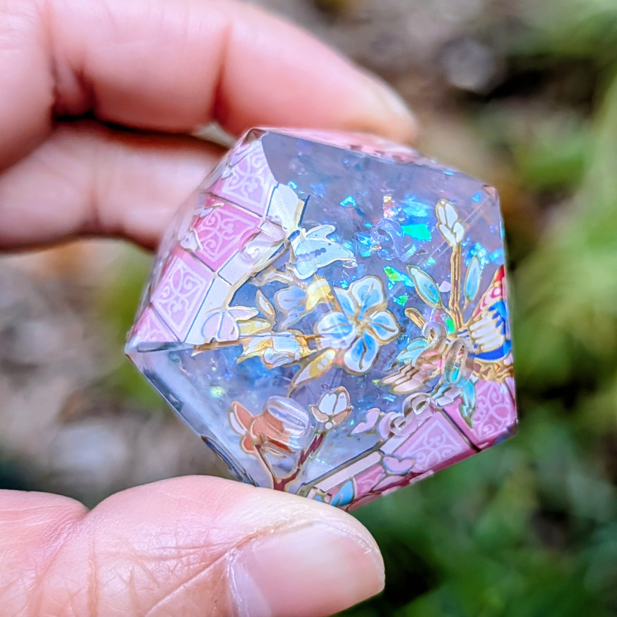 Bird Song in Pearls 35mm Chonk D20