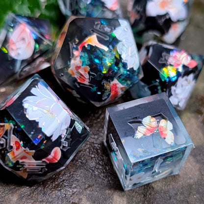 Dark Koi Pond Magic Alt 7pc Dice Set