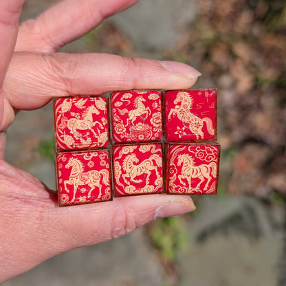6D6 in Paper Cut Horse