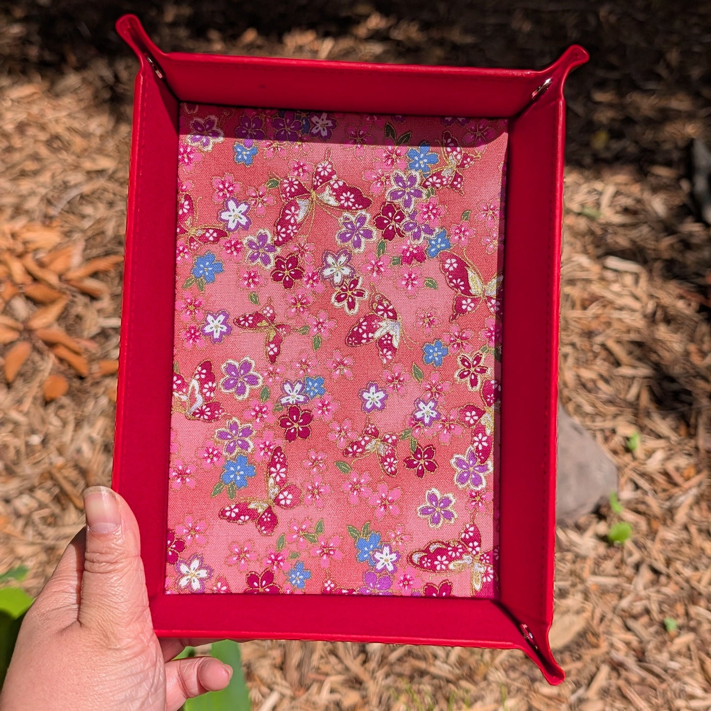 Small Pink Floral Butterfly Red Velvet Dice Tray