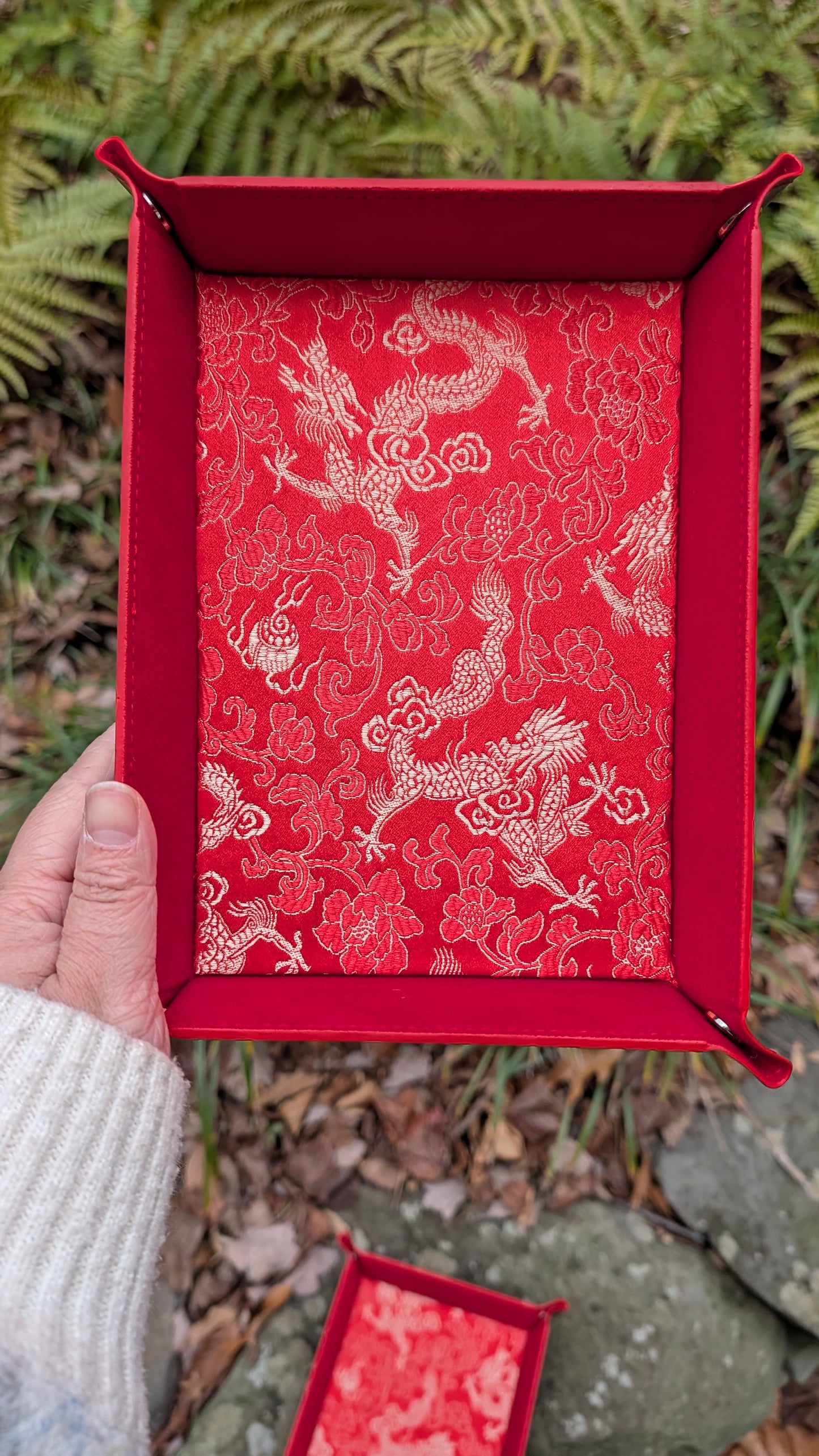 Velvet Red Dragon Dice Tray