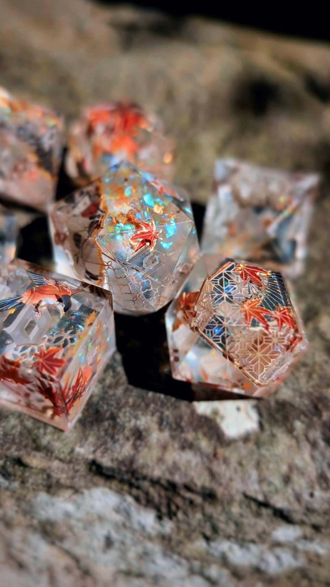 Autumn Through the Chinese Window Alt Shaped 7pc Dice Set